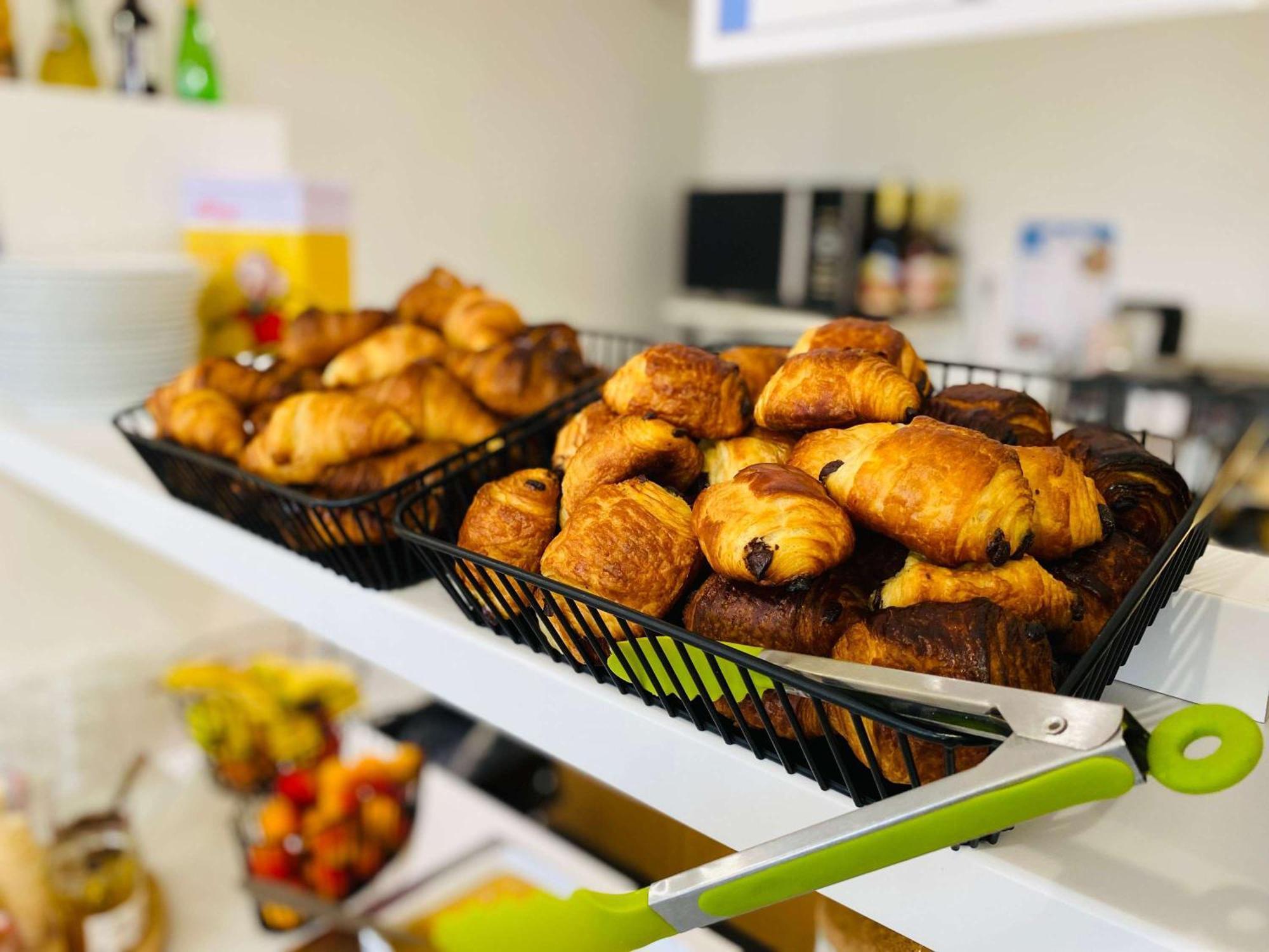 Ibis Budget Noyon Exteriör bild