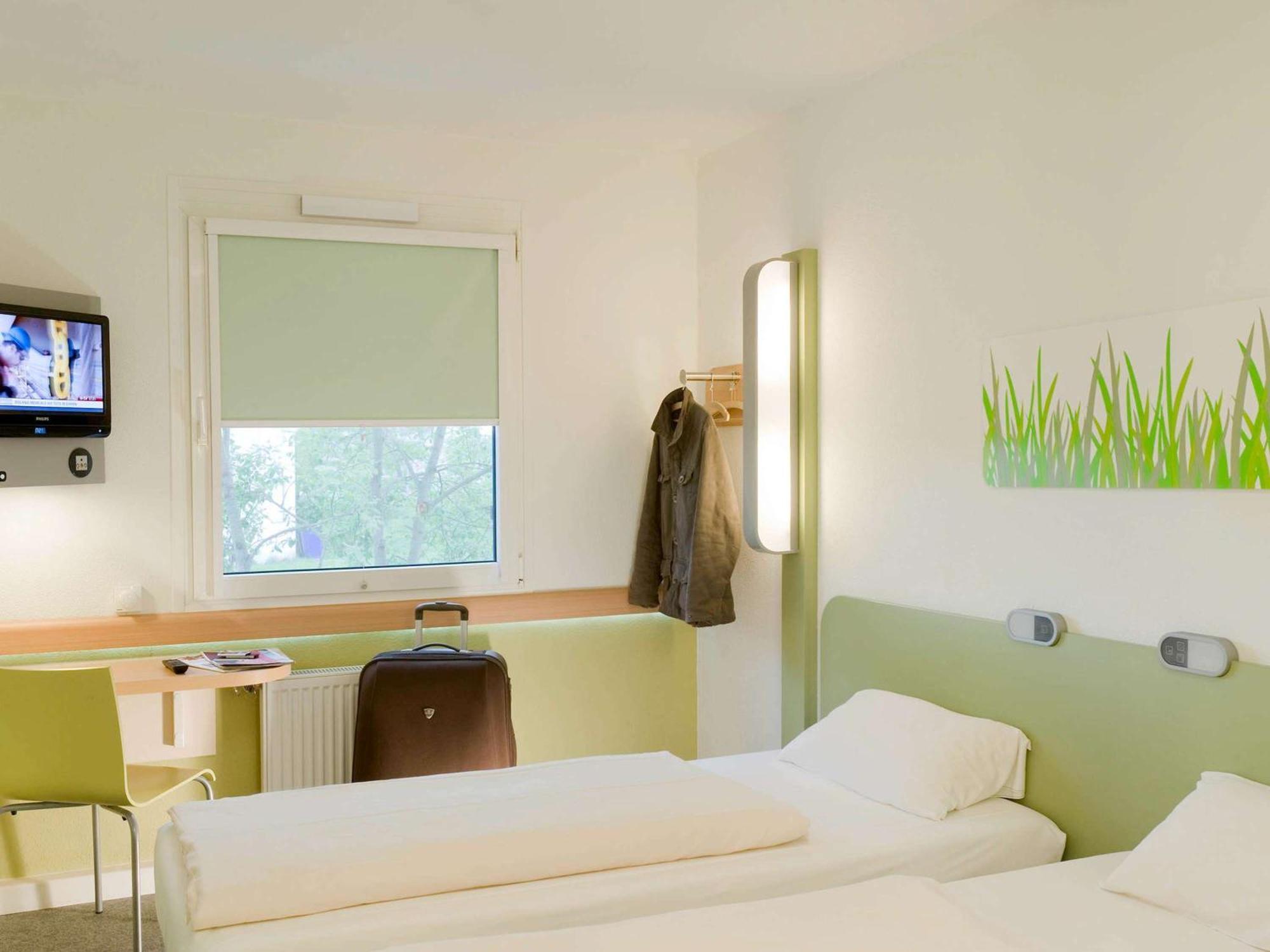 Ibis Budget Noyon Exteriör bild