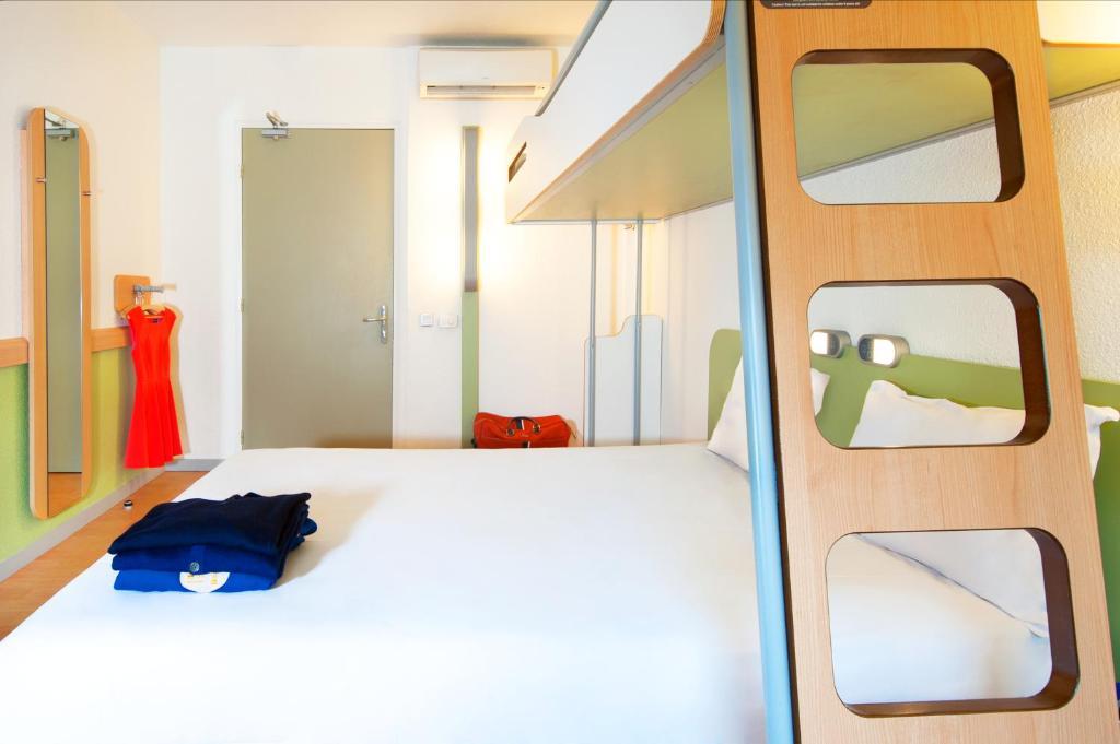 Ibis Budget Noyon Rum bild