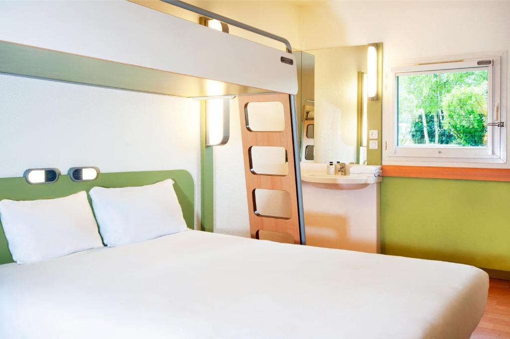Ibis Budget Noyon Rum bild